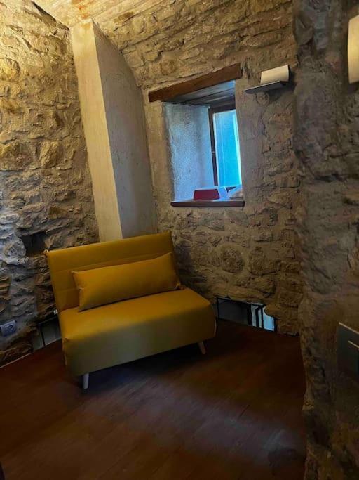 Medieval Tower In Umbria With Swimming Pool Montelagello