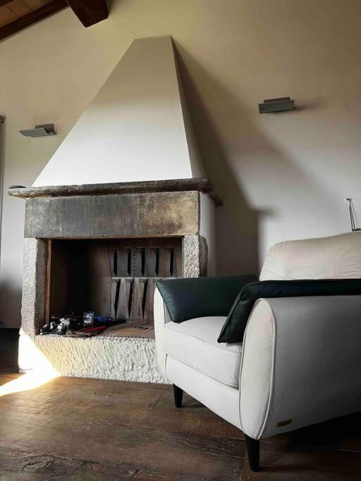 Holiday home Medieval Tower In Umbria With Swimming Pool Montelagello